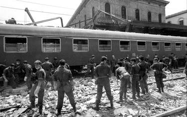 Strage di Bologna, disposta la riesumazione dei resti di una vittima