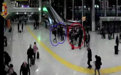 Fiumicino, ruba la borsa a una passeggera in aeroporto: arrestato 