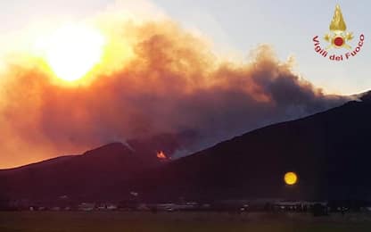 Incendio Monte Serra: "attivo" a Vicopisano, rischi area Sillano