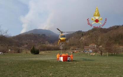 Serravalle Sesia, ancora fiamme nel Vercellese: evacuata una frazione