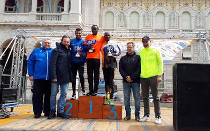 Trieste, mezza maratona delle polemiche vinta da un ruandese