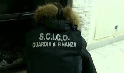 ‘Ndrangheta, smantellato un clan a Crotone: 35 persone arrestate