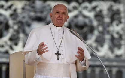 Il Papa incontra i ragazzi del bus dirottato e incendiato nel Milanese