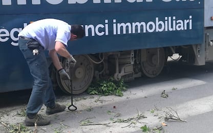 Deraglia un tram a Roma, nessun ferito