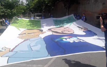 Manifestazione sindacati, Uil: bloccato striscione Di Maio-Salvini