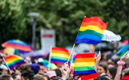 Vercelli, frasi omofobe contro i gay: indagato il consigliere Cannata