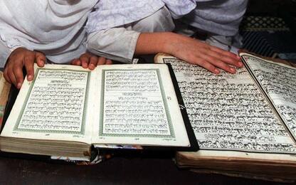 Pisa, ragazzini picchiati per imparare il Corano: due arresti