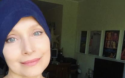 Sabrina Paravicini: "Ho un tumore, mi criticano per la chemio"