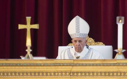 Il Papa a Casal Bertone: “Roma soffre di degrado e abbandono”