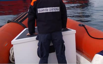 Barca affonda al largo di Capri, salvi i cinque passeggeri