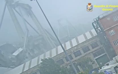 Ponte Morandi, il video inedito del crollo