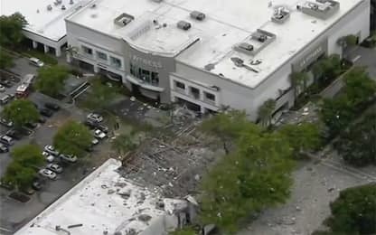 Florida, esplosione nel centro commerciale: 20 feriti, 2 gravi. VIDEO