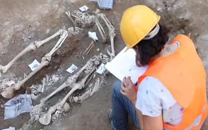 Milano, gli scavi per la metrò rivelano necropoli: trovato un cavallo