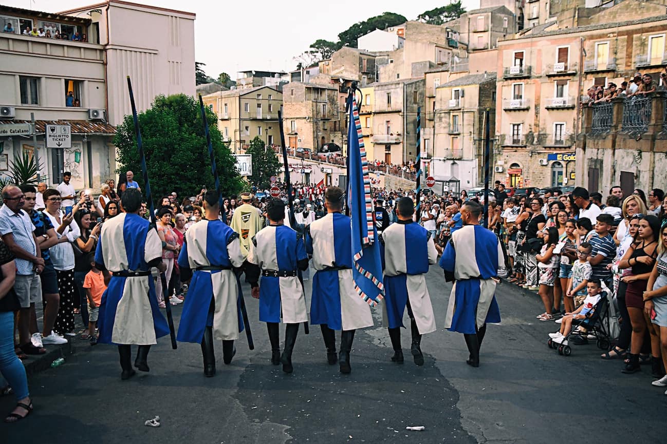 Piazza Armerina, lo spettacolo del Palio dei Normanni Piazza Armerina, lo spettacolo del Palio dei Normanni