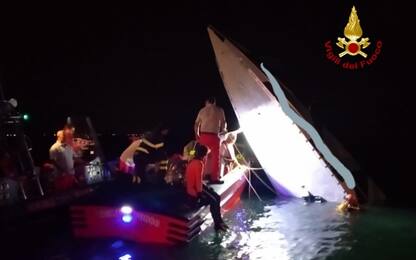 Venezia, affonda un'imbarcazione: salve le cinque persone a bordo