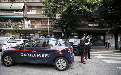 Roma, morto un 24enne colpito alla testa durante rapina
