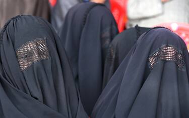 Confermato in Lombardia il divieto di burqa nei luoghi pubblici