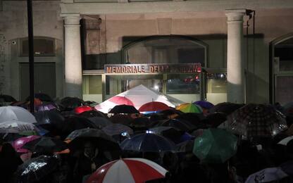 "Milano non odia", migliaia al presidio per Liliana Segre