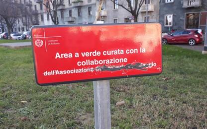 Milano, vandalizzata targa nel giardino dedicato a Casaleggio