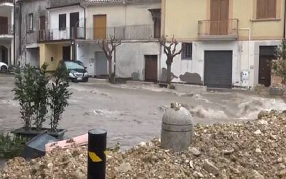 S. Martino Valle Caudina, torrente solleva piazza: 5 milioni di danni