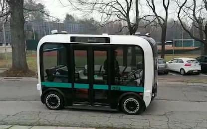 Torino, la ministra Pisano annuncia i primi bus a guida autonoma