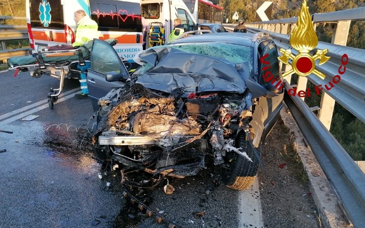 Incidente Grosseto Oggi Scontro Tra Auto E Pullman A Civitella Paganico