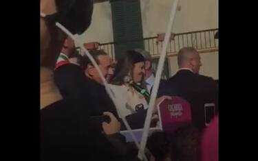 Berlusconi su Santelli: "In 26 anni non...". Pd e M5s: Frase sessista