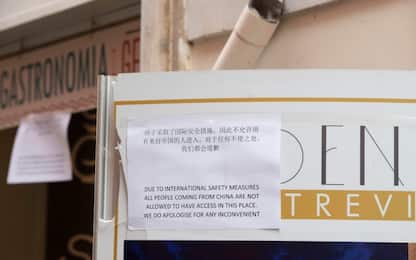 Bar di fronte a Fontana di Trevi: "Chi viene da Cina non entri qui"
