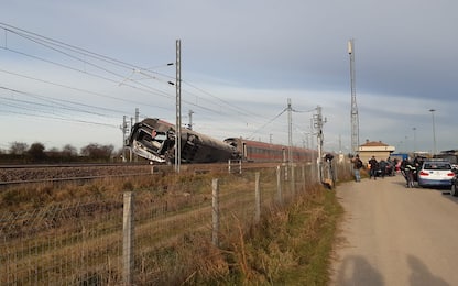 Treno deragliato a Lodi, operato uno dei feriti