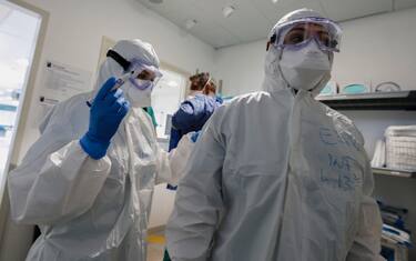 Coronavirus, in Italia emersa netta prevalenza del ceppo “europeo” B1