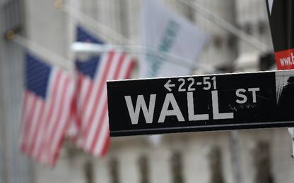 Pfizer, i titoli di Borsa che salgono e scendono dopo l'annuncio