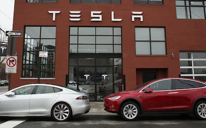 Tesla supera Gm: prima casa automobilistica Usa per valore in Borsa