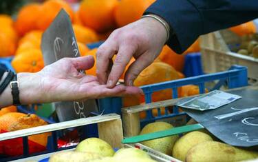 Istat: sale fiducia consumatori, imprese mai così bene dal 2007