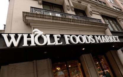 Amazon compra la catena di supermercati bio Whole Foods per 13,7 mld