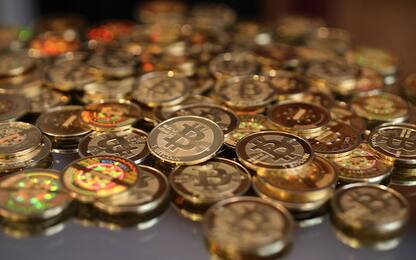 Il Bitcoin tocca un nuovo record a 14mila dollari