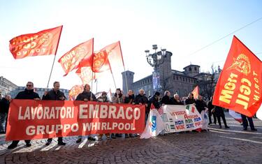Embraco licenzia, Calenda: "Non incontro questa gentaglia"