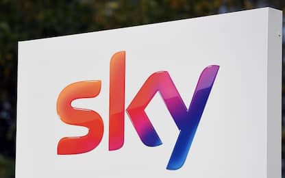 Asta Sky: Comcast offre 17,28 sterline per azione, Fox 15,64