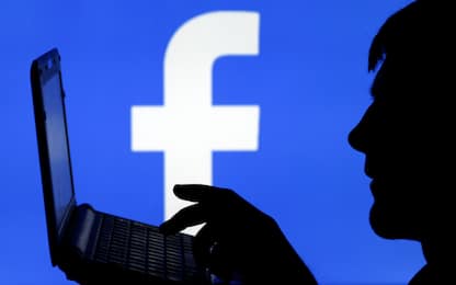 Facebook segnalerà i post dei politici che violano regole del social