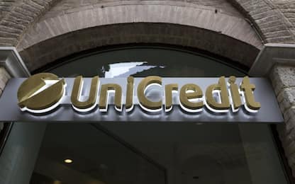Unicredit, intrusione informatica: compromessi dati 3 mln di clienti
