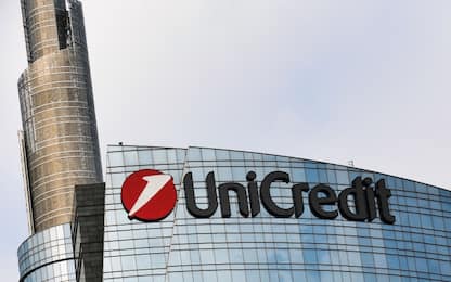 Unicredit prevede 6000 esuberi in Italia e la chiusura di 450 filiali