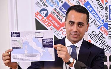 Coronavirus, turismo in crisi. Di Maio: "Venite in Italia"