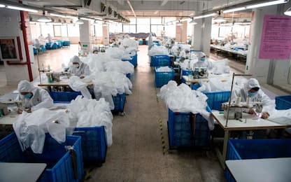 Coronavirus contagia economia in Cina: FOTO