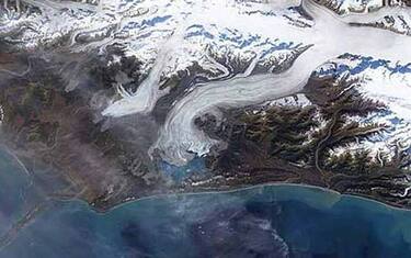 Popolare ecologista cinese scomparso tra ghiacciai in Tibet
