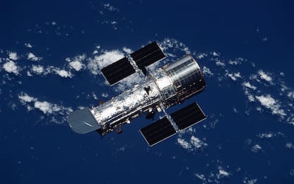 Hubble potrebbe aver catturato un buco nero di massa intermedia