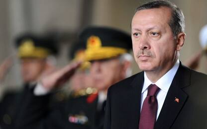 Erdogan contro gli olandesi: “Sono marci, li conosciamo da Srebrenica”