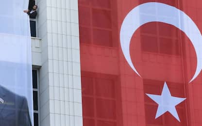 Giornalista fermato in Turchia, Farnesina: &quot;Sta bene, presto rilascio&quot;
