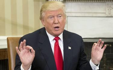 Cnn: materiale compromettente su Trump in mano ai russi