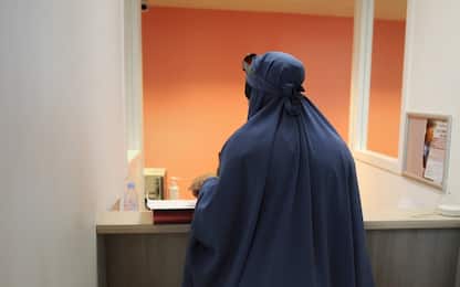 Corte Strasburgo: il divieto belga di usare il niqab non viola diritti