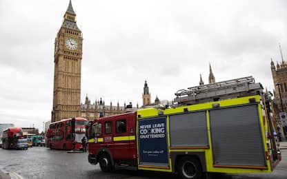 Attentato Londra, soccorsi a Westminster