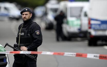 Dortmund, usato esplosivo militare. Gli investigatori: &quot;È terrorismo&quot;<br>

